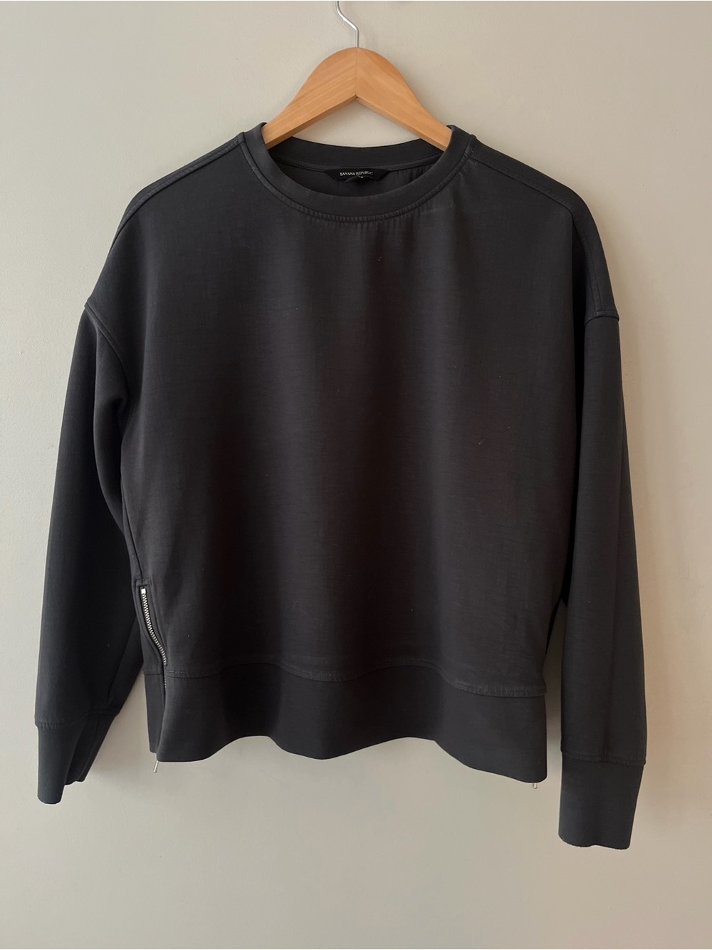Banana Republic Black Crewneck Sweatshirt with Side Zip